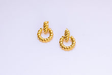 Load image into Gallery viewer, Tom Earrings