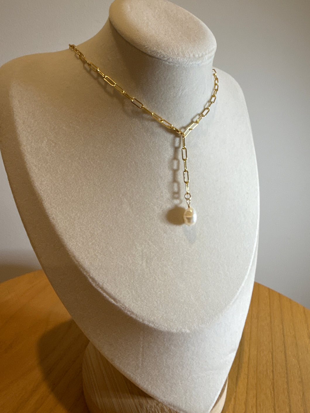 Paperclip Chain with Baroque Pearl - 18 inches