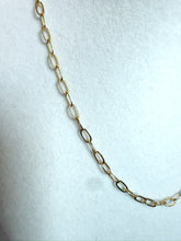 Load image into Gallery viewer, Small Paperclip Chain
