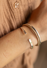 Load image into Gallery viewer, Hannah Cuff

