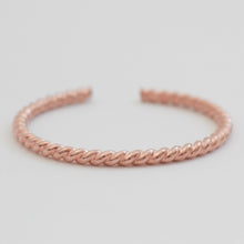 Statement Ashlee Cuff