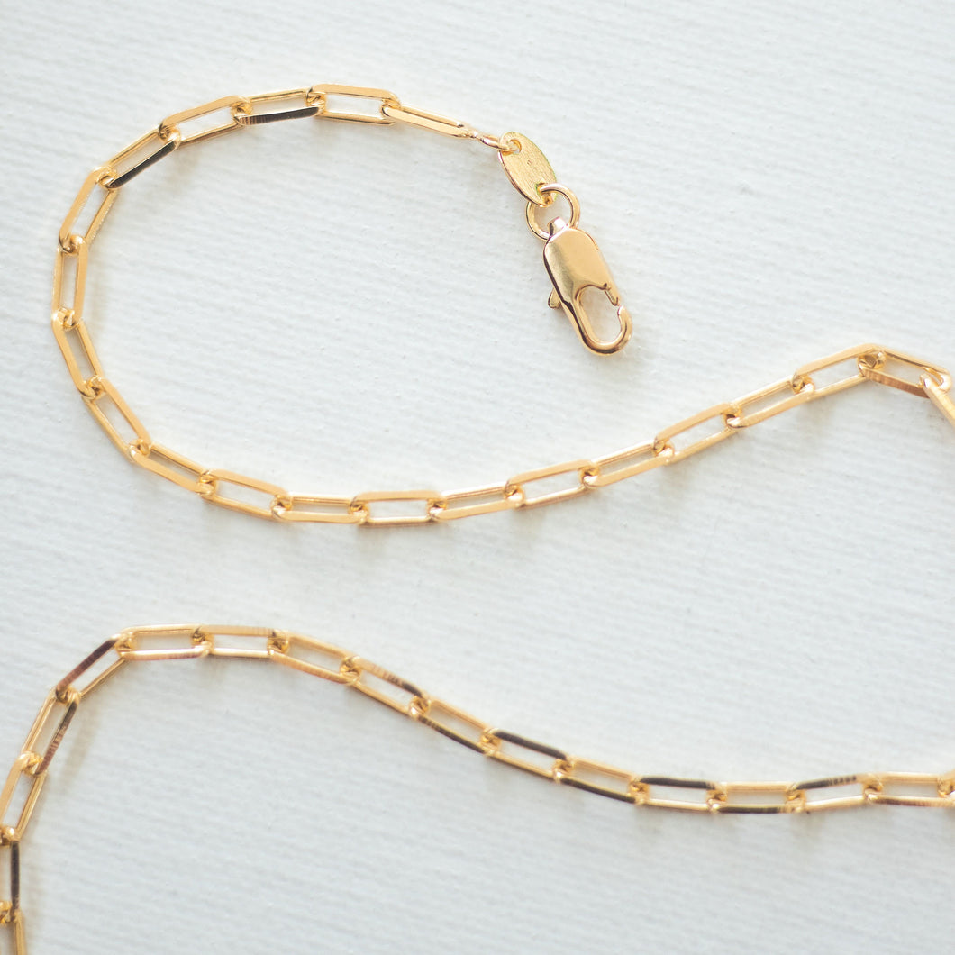 Aniston Chain